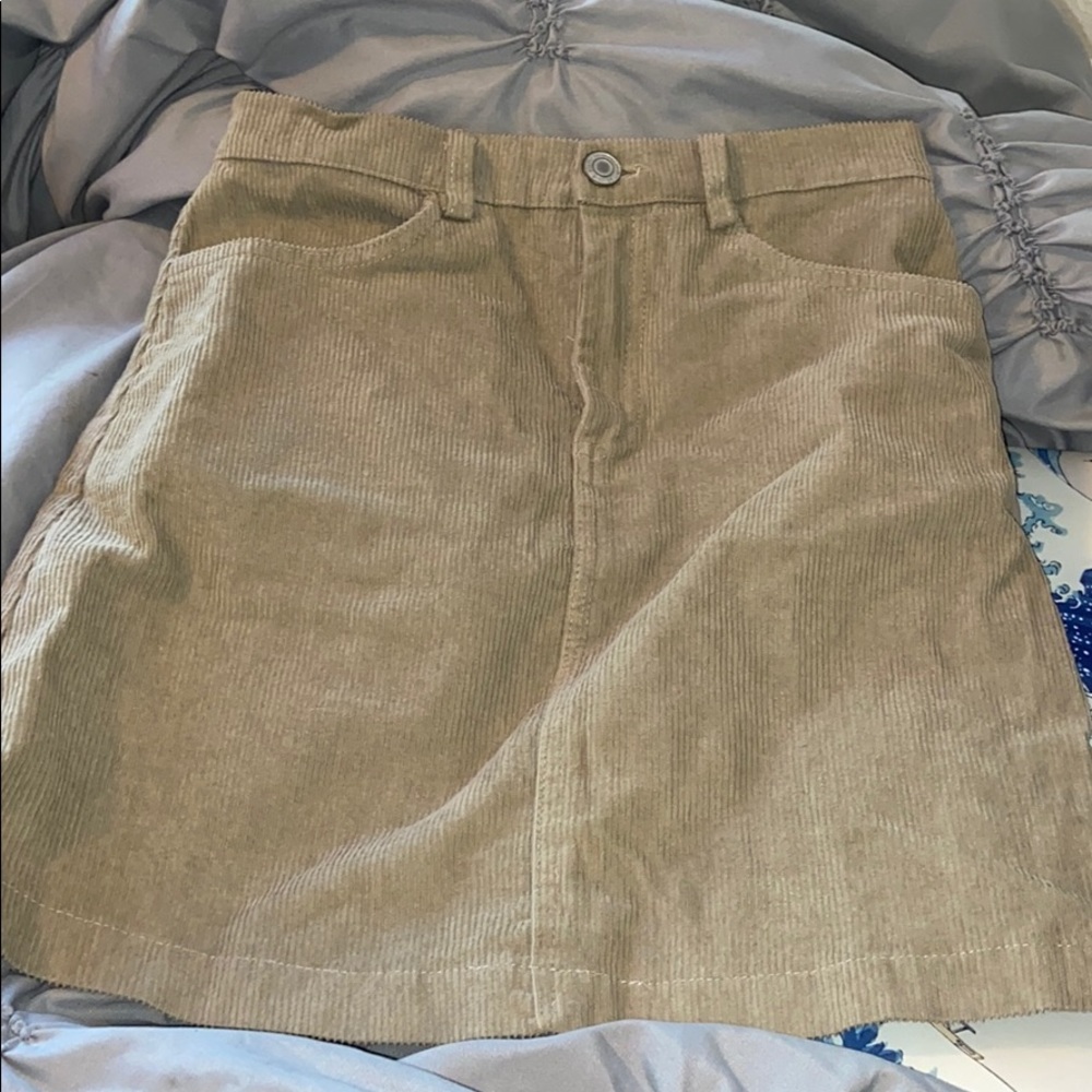 brandy melville skirt